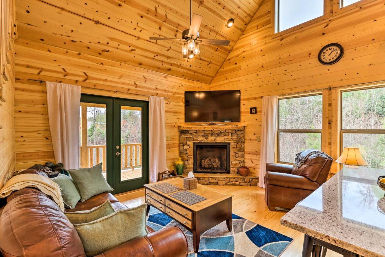 Cozy Mtn Cabin Spacious Deck And Forest Views! Murphy Exterior foto